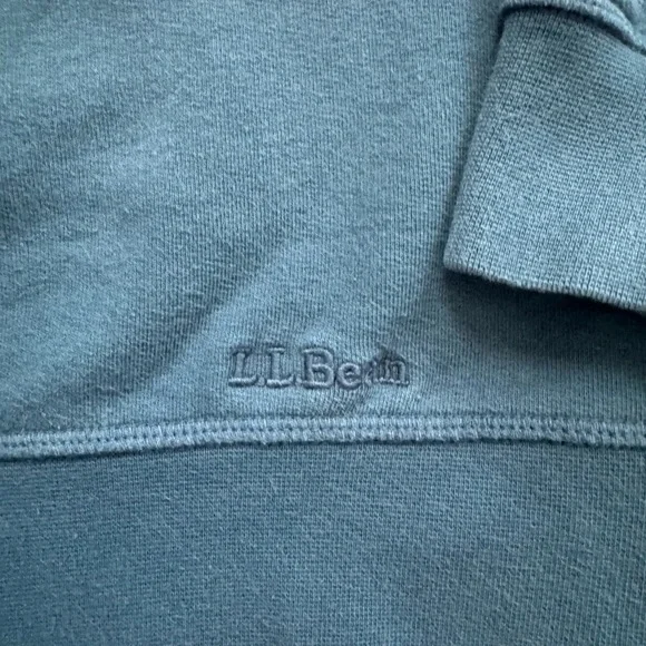 L.L. Bean Men's Vintage Teal Crewneck Cotton Sweater Small - Picture 3 of 10